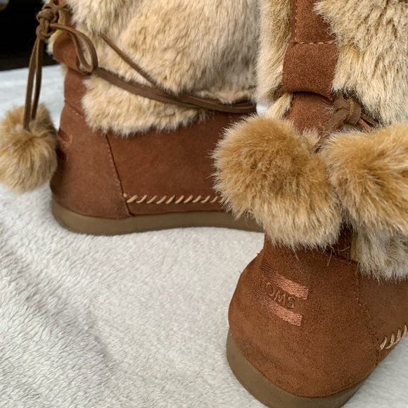 Toms Suede and Faux Fur Moccasin Pom Pom Boots - Picture 6 of 15